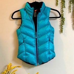 Ivivva Kids Blue Reversible Puff Vest size 7